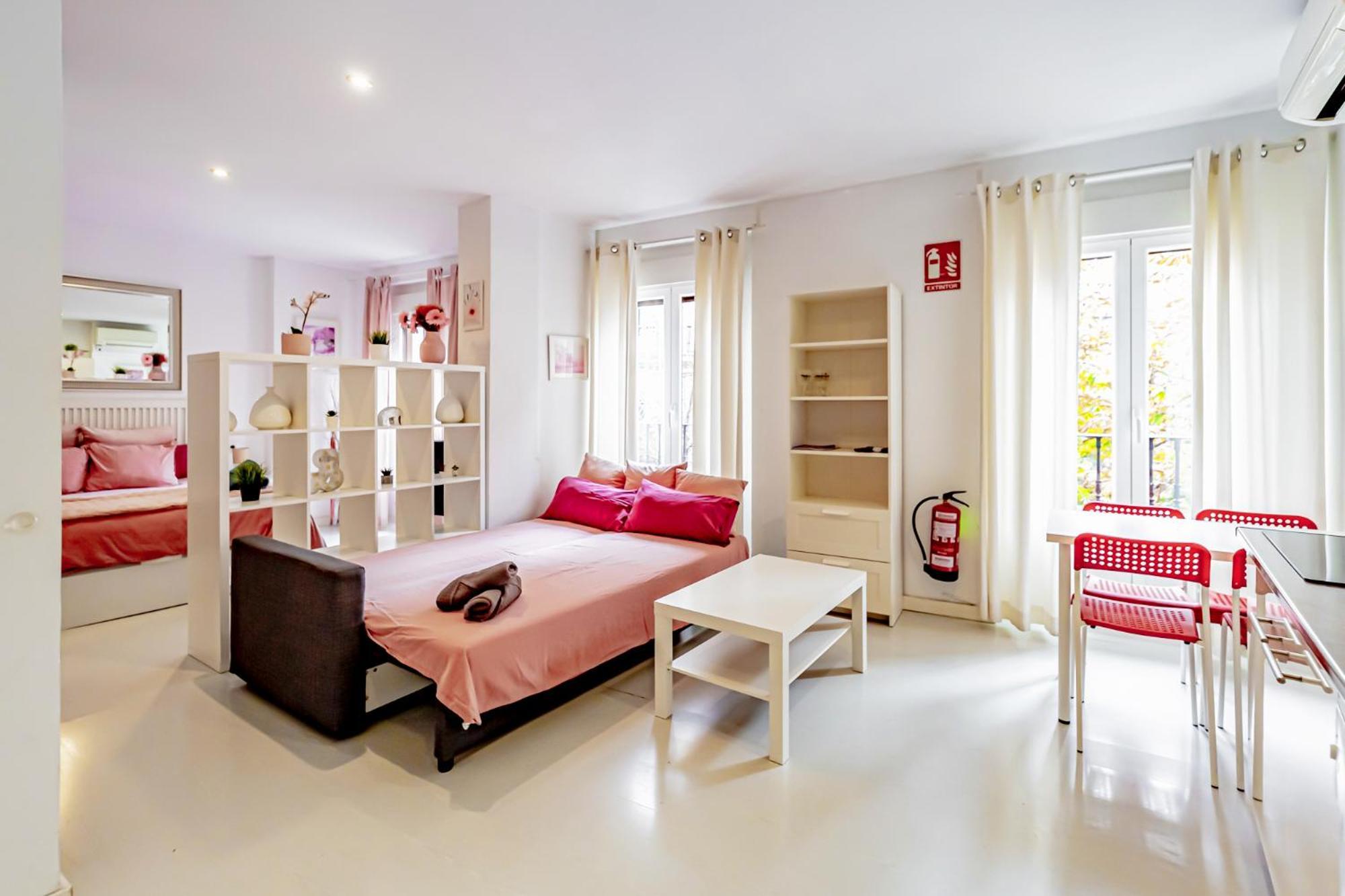 Apartmán Atocha Arrendamiento De Temporada Madrid Exteriér fotografie